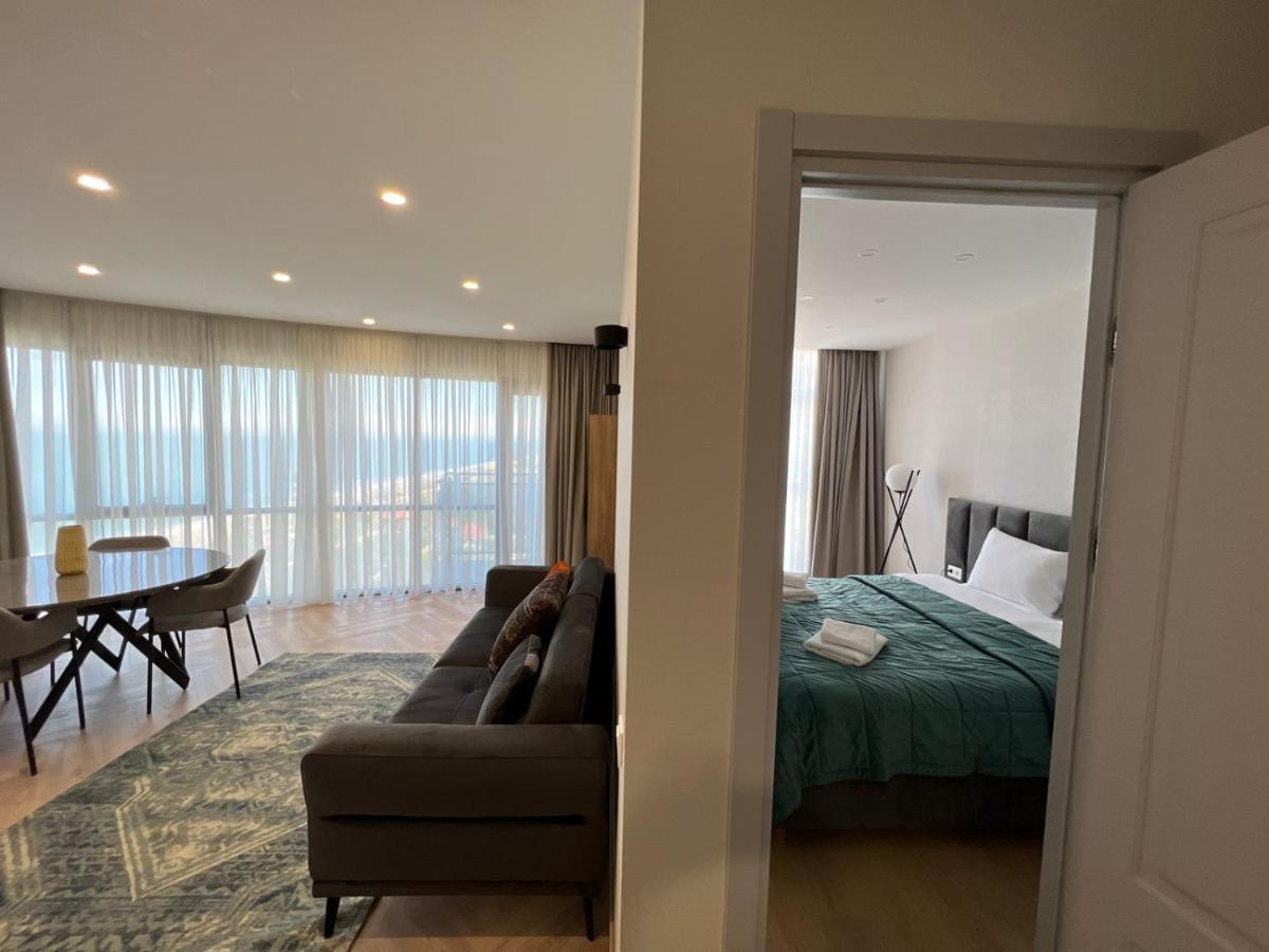 Holiday Lux Sea Towers 바투미 외부 사진